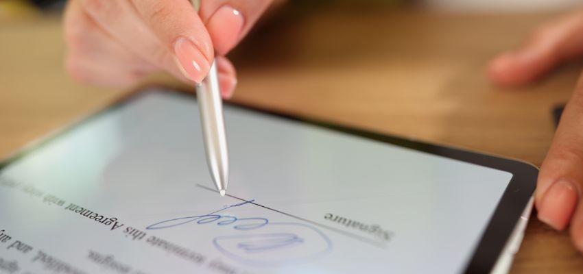 Il professionista ha utilizzato AiSign per firmare i contratti.